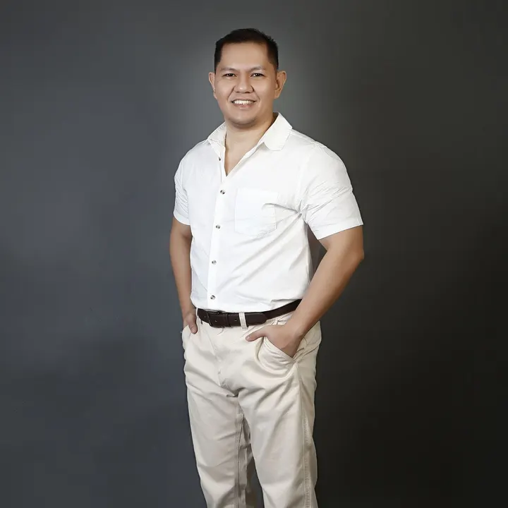 Cris Jamero, Client Care Specialist