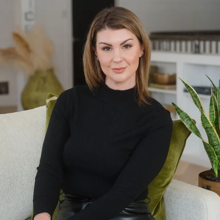 Linds Modrzynski, REALTOR®